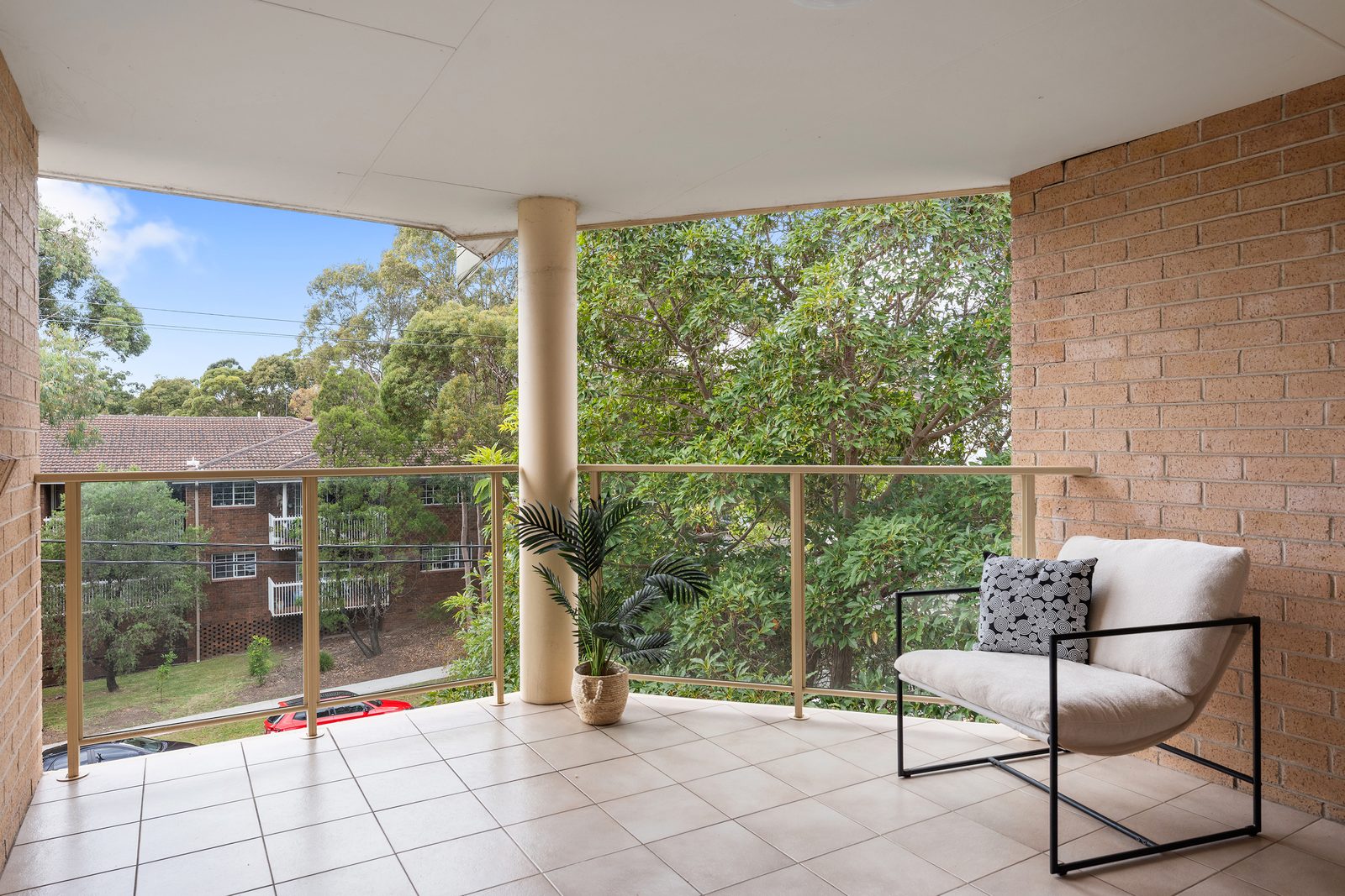 Top-Floor Apartment Near Sutherland Station, Sutherland, NSW